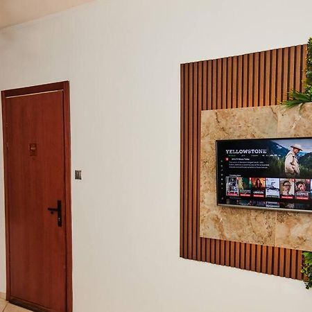 Florina Modern Studio ภายนอก รูปภาพ